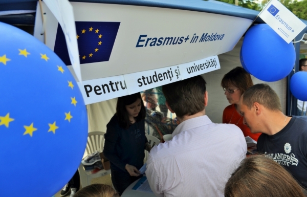 Erasmus+ a participat la Ziua Europei