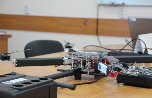 Primul laborator educațional interuniversitar în domeniul dronelor din Republica Moldova, deschis cu sprijinul Erasmus+