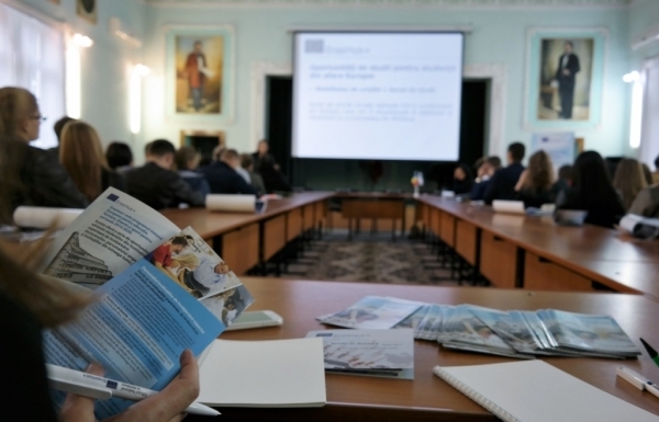 Campania "Information Day", dedicată tinerilor, s-a încheiat