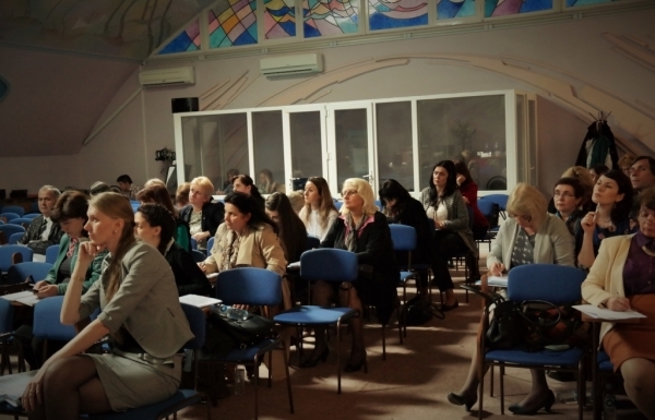 Frederik De Decker către universitățile din Moldova: "Diferențiați-vă de alții"