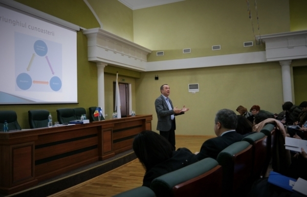 Training pentru prorectori responsabili de activitate științifică și directorii de școli doctorale 